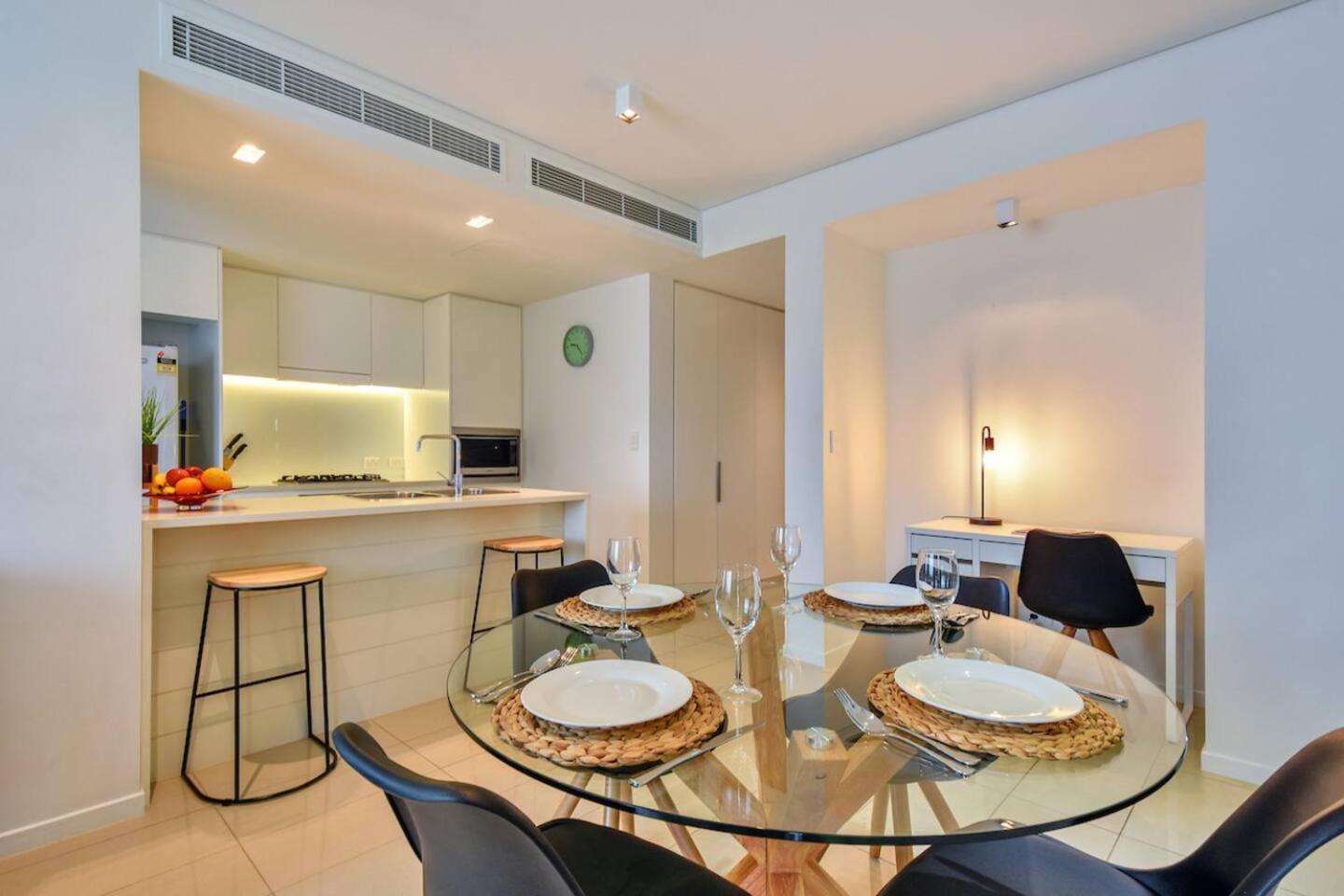 Darwin Waterfront Luxury Apartment Экстерьер фото